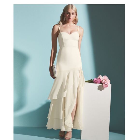 David’s Bridal Fame & Partners Ophelia cream formal maxi - Picture 2 of 13